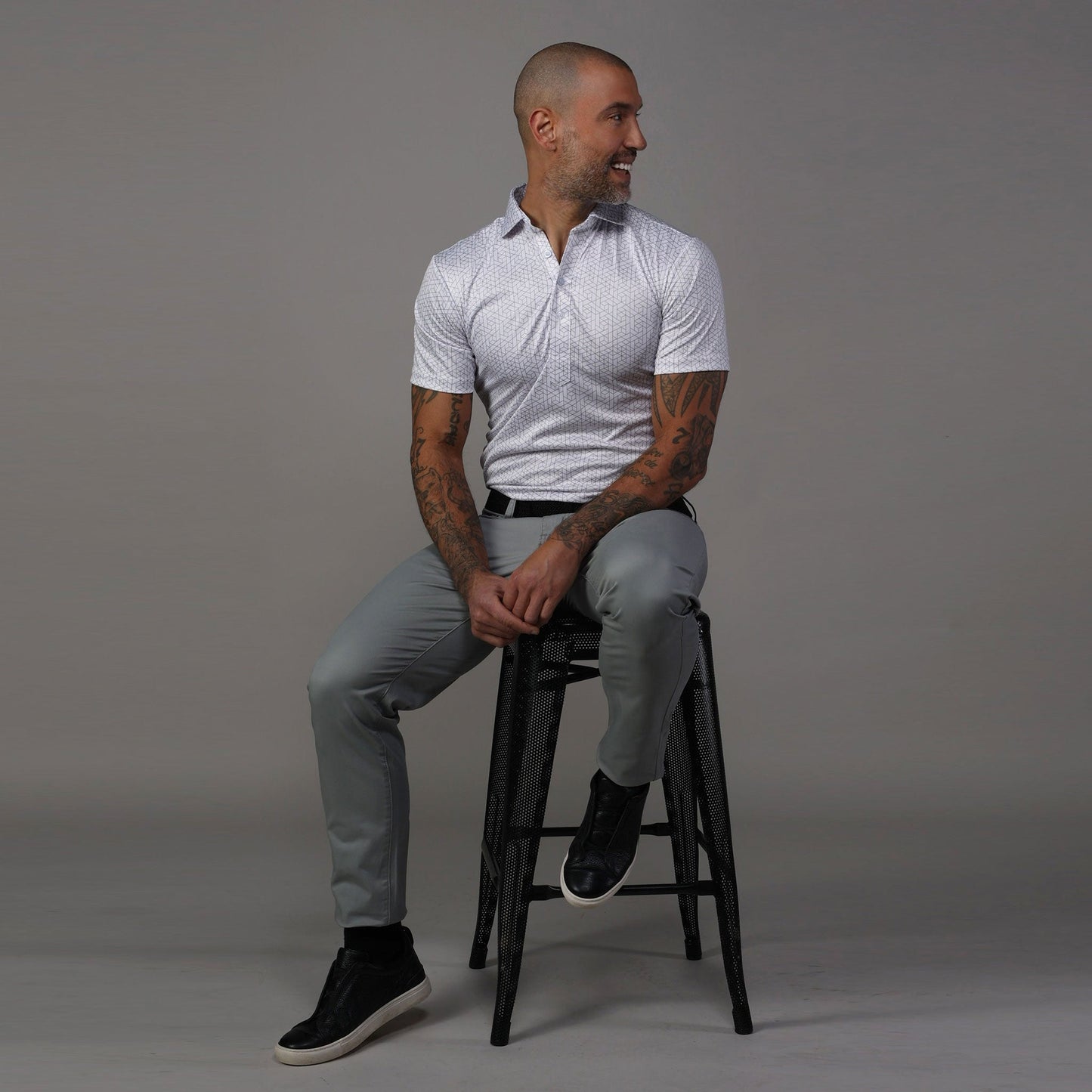Semi-Spread Collar Polo White Geo